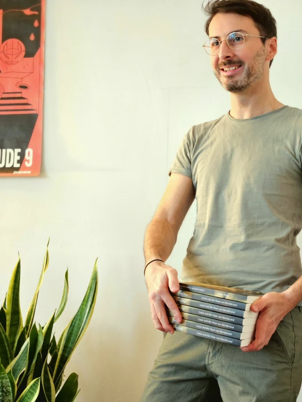 Timo Vega Autor